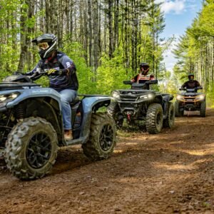 Expédition guidée en VTT Can-Am sur sentier boréal